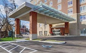 Hampton Inn And Suites Cincinnati Midtown Rookwood